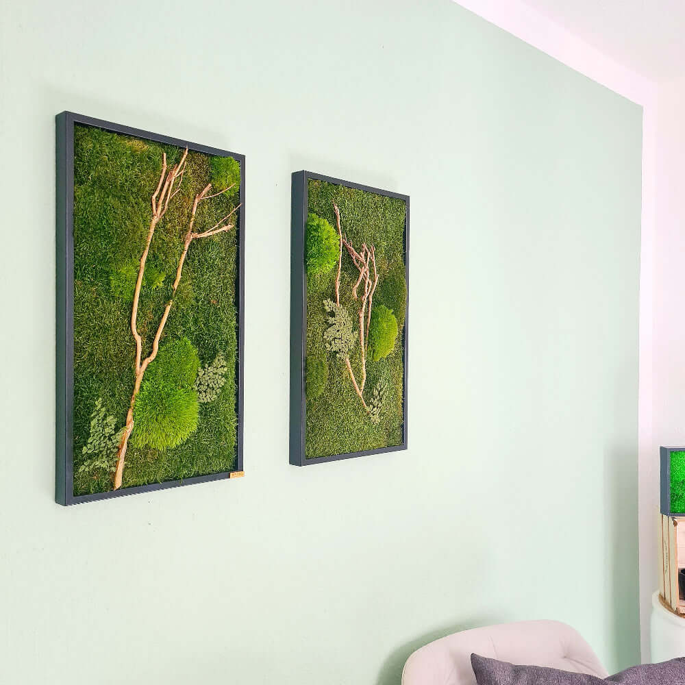 Moosbild mit Holz, Moosbild im Vollholzrahmen