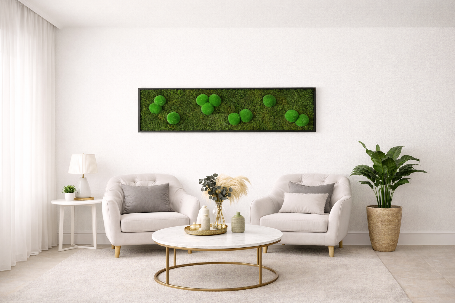 unsere Bestseller - elegante Wanddekoration für jeden Raum quadratisches Moosbild mit Kugelmoos und Waldmoos in modernem Eicheoptikrahmen dekorativ über einem hellgrauen Stuhl an der Wandhängend