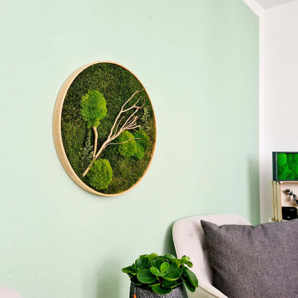 Moosbild rund, Moosbild mit Holz